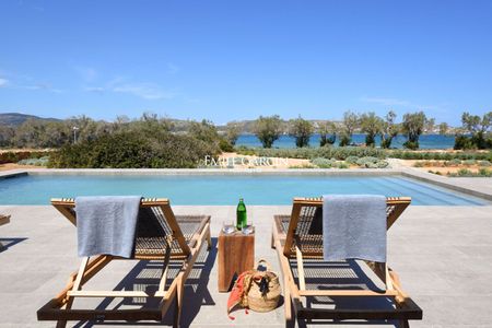 Élégance Naturelle en Bord de Mer : une Villa à Harmonie Cycladique - Photo 5