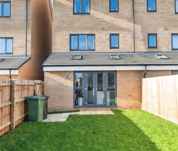 1 bedroom in a house share to rent - Photo 5