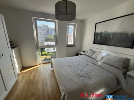 MIETE: Vierzimmerwohnung mit Einbauküche und 1. Duplex Garagenstellplatz in der Mainzer Neustadt! - Foto 4