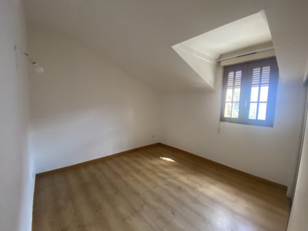 Location Appartement 2 pièces 41m² LANNEMEZAN 65300 - Photo 5