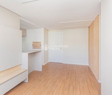 Apartamento com 2 quartos e 53m² para alugar em Jardim Lindóia, Por... - Photo 2