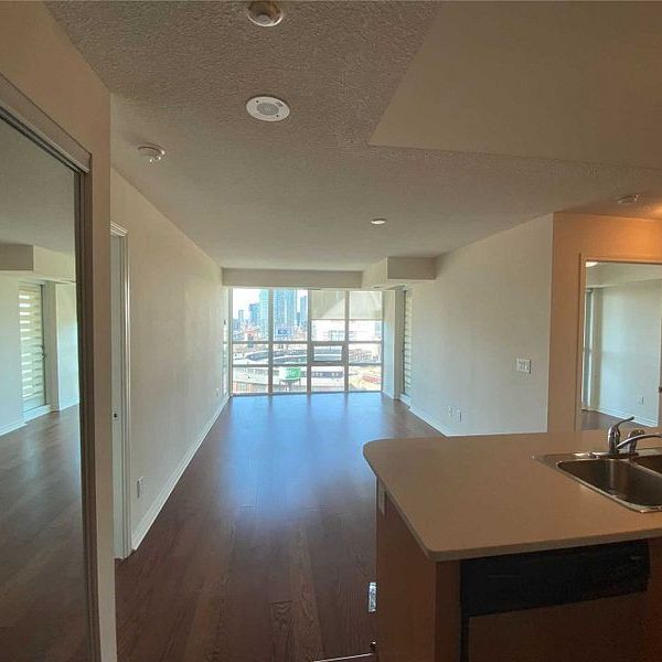 For Lease - 25 Lower Simcoe Street Unit# 1615, Toronto, Ontario - Photo 1