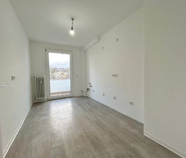 Modernisierte 3-Zimmerwohnung mit Balkon in Innenstadtnähe - Photo 3