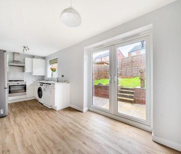 3 bedroom House To Let - Photo 6