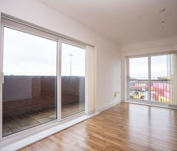 2 bedroom apartment to rent - Photo 3