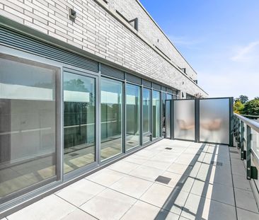 For Lease - 115 Larchmount Avenue Unit# 401, Toronto, Ontario - Photo 2