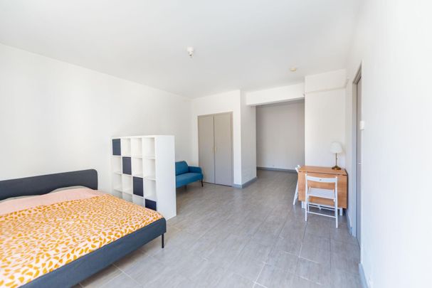 « AVIGNON IM - STUDIO MEUBLÉ 41.03M² » - Photo 1