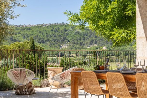 Gordes - Charmante maison provençale avec piscine et vue - Photo 1