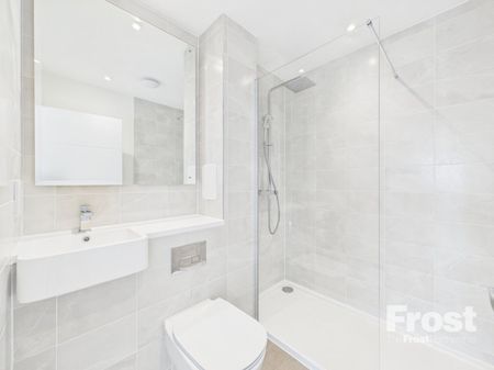 Bath Road, Slough, Berkshire,SL1 - Photo 5
