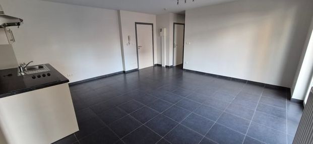 Appartement te huur - Photo 1