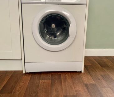 1 Bed Flat, Moscow Drive, L13 - Photo 2