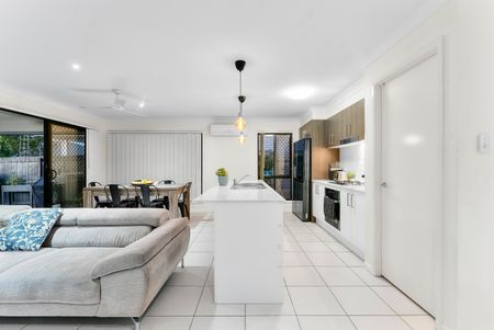 6 Cooloola Crescent, North Lakes QLD 4509 - House For Rent | Domain - Photo 4