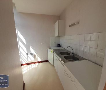 Location Appartement 1 pièce 26m² POITIERS 86000 - Photo 2