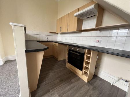 2 bedroom apartment to rent - Photo 3