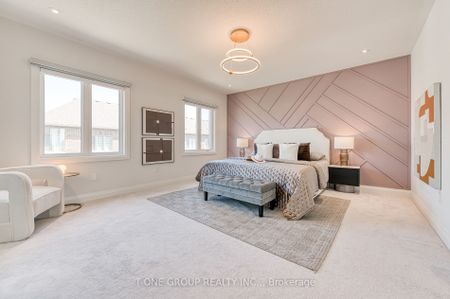 For Lease - 16 Longworth Avenue, Richmond Hill, Ontario - Photo 2