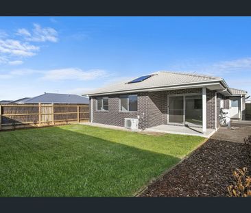 Spacious family home - Photo 6