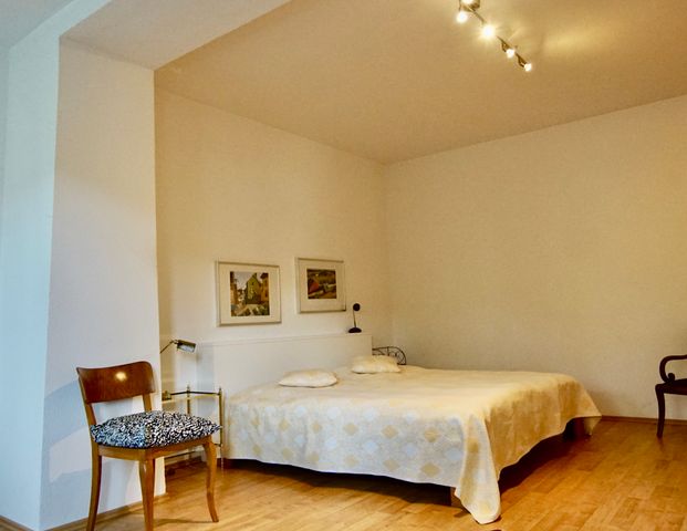 Möblierte Wohnung in Bestlage am Wiesbadener Neroberg - Photo 1