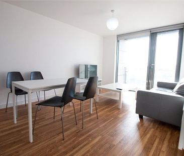 2 bedroom flat to rent - Photo 1