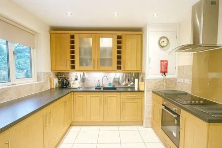 Southcote Road, Reading, Berkshire, RG30 - Photo 3