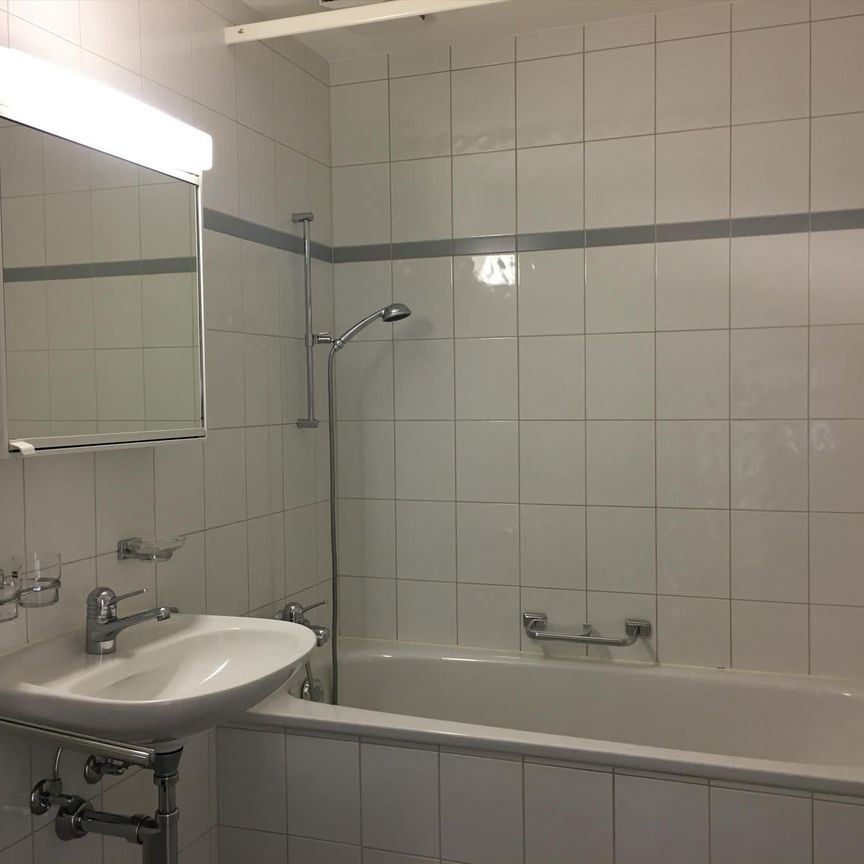 2.5 Zimmer, 57 m², 4. Stock - Foto 1