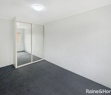 2/38 Luxford Road, Mount Druitt, NSW 2770 - Photo 2