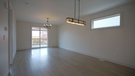 For Lease - 89 Sanders Crescent, Tillsonburg, Ontario - Photo 4