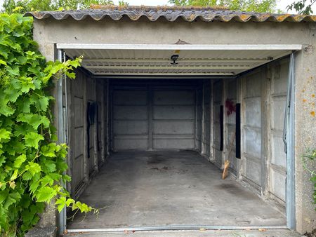 Location Maison 3 pièces 79m² MONT DOL 35120 - Photo 3