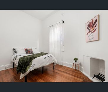 19 Smith Street, St Kilda, Vic 3182 - Photo 2