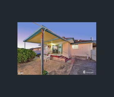 Neat and Tidy - Photo 6