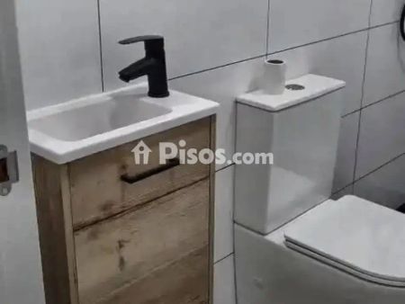 Piso en alquiler en Ripollet - Photo 2