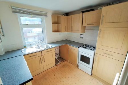 Hopton Road - Photo 5