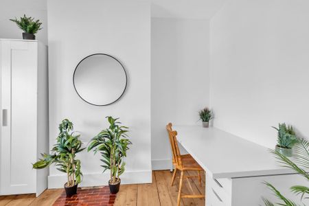 4 bedroom terraced house to rent - Photo 2