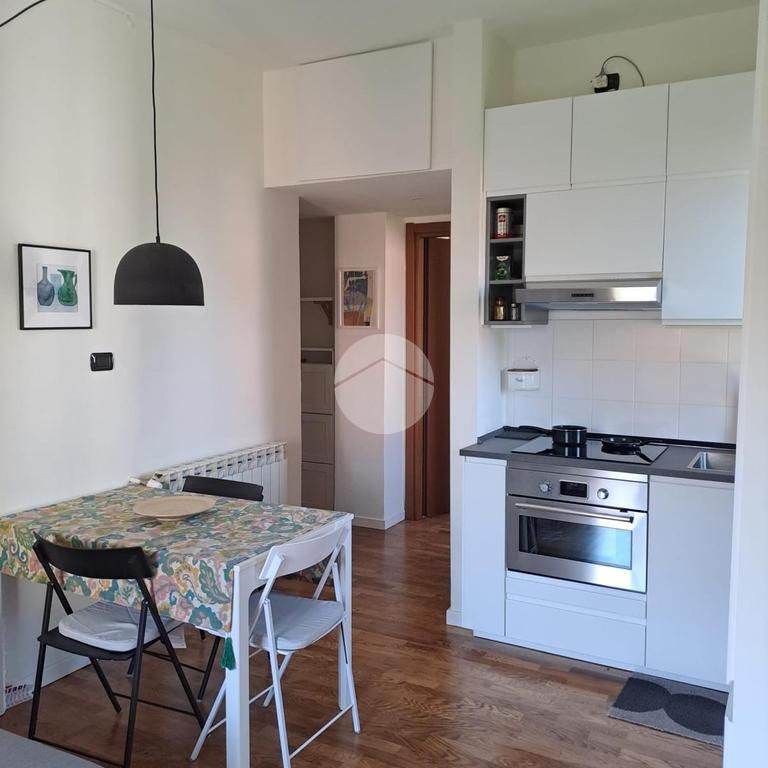 Bilocale in affitto - Photo 1