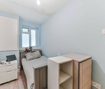 1 Bed Flat, Woodville Road, CR7 - Photo 3