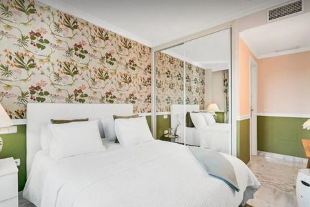 2 Bedroom Apartment For Rent in Marbella, Málaga - Foto 4