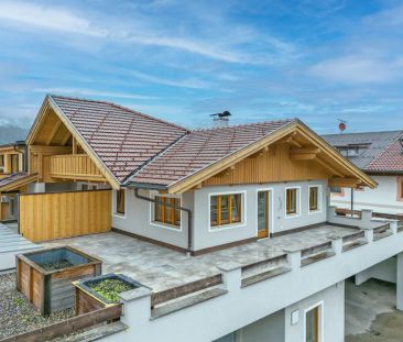 Erstbezug in sonniger 3-Zimmer-Wohnung mit riesiger Terrasse und 2 ... - Foto 1