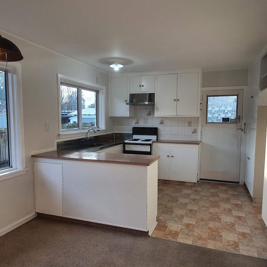 28 Pauline Street, Linwood - Photo 1