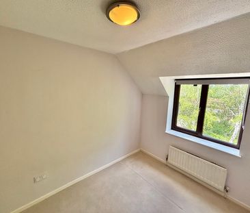 Wesley Close, Taunton, Somerset - Photo 1