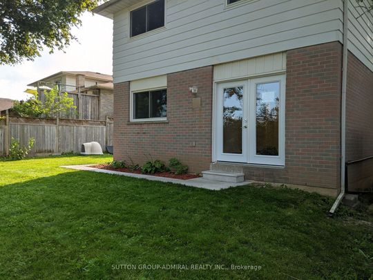 For Lease - 31 JEFFREY Street Unit# LOWER, Barrie, Ontario - Photo 1
