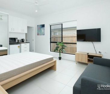 ONE BEDROOM, IN SHARED LIVING - Photo 3