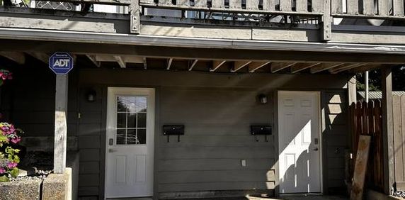 Two Bedroom Legal Suite walkout - Photo 2