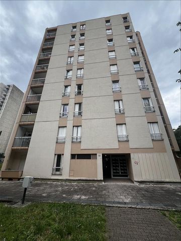 1 pièce - Meublé - 11 m² - 3ème étage - Colocation non autorisée - Photo 4