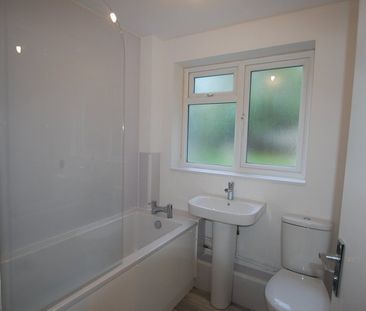 Hiljon Crescent, Chalfont St. Peter, Gerrards Cross,SL9 - Photo 4