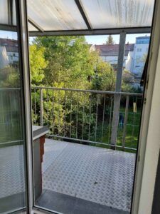 Bismarckstr. 4, Wohnung 8 ~~~ Dachgeschoss, Balkon, Badezimmer mit Wanne, Abstellraum im Treppenhaus, Dachboden, Keller - Photo 5