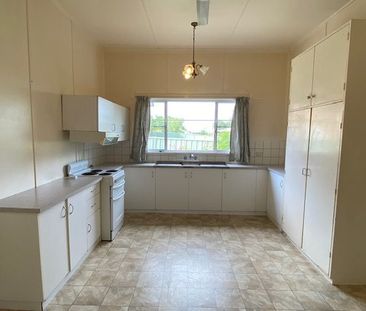 Home For Rent - Photo 4