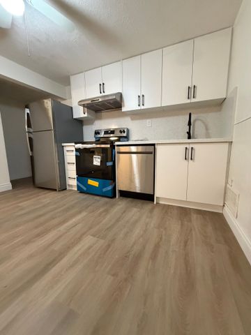 For Lease - 1659 Dreyber Court, Pickering, Ontario - Photo 2