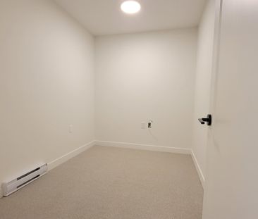 2002 George Street #315, Port Moody, BC V3H2E6 - Photo 5