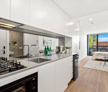 Furnished Studio Apartment - BILLS INCLUDED - Photo 1