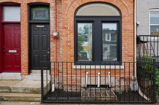 152 Parliament Street town house — Toronto, ON (3-Bedroom) - 3 Bedroom - Photo 1