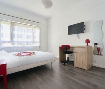SUHARD B Roommate 6 Bedrooms at Reims - Photo 2